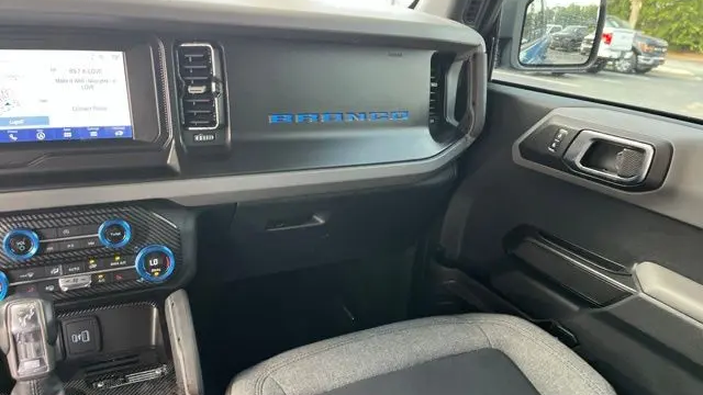 2021 Ford Bronco Base