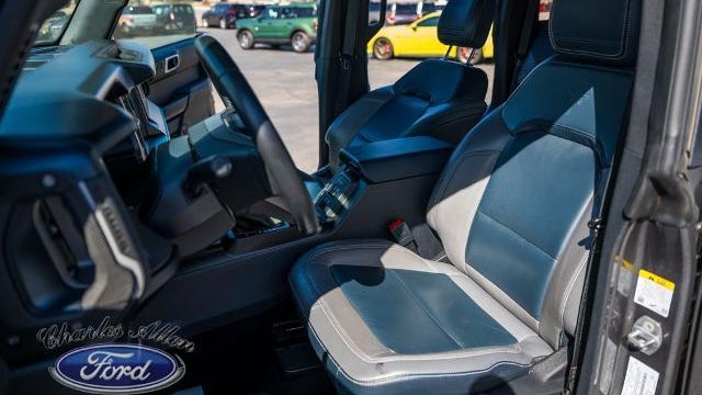 2022 Ford Bronco Black Diamond