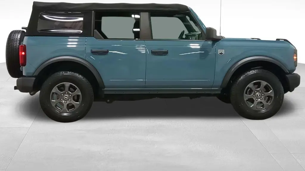 2021 Ford Bronco Base