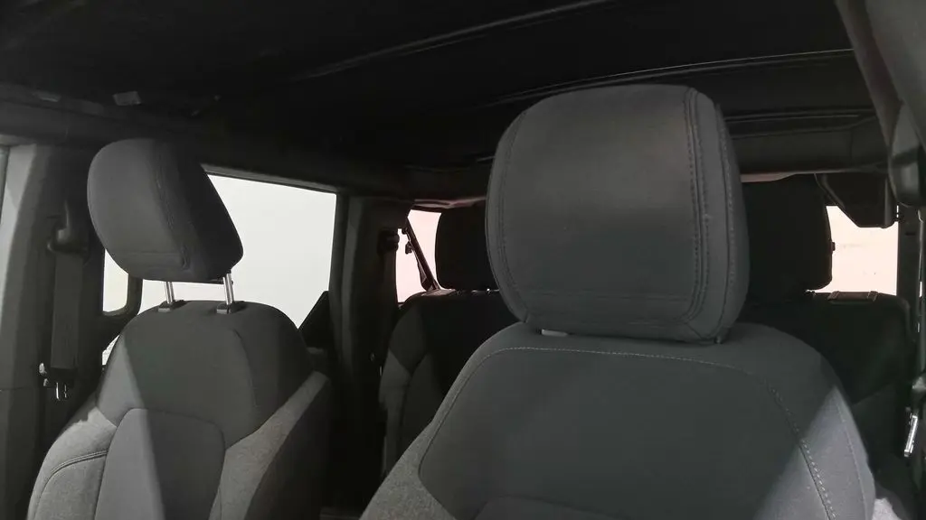 2021 Ford Bronco Base