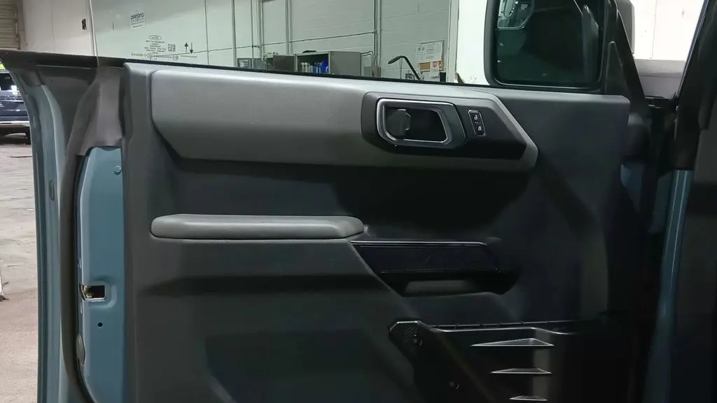 2021 Ford Bronco Base