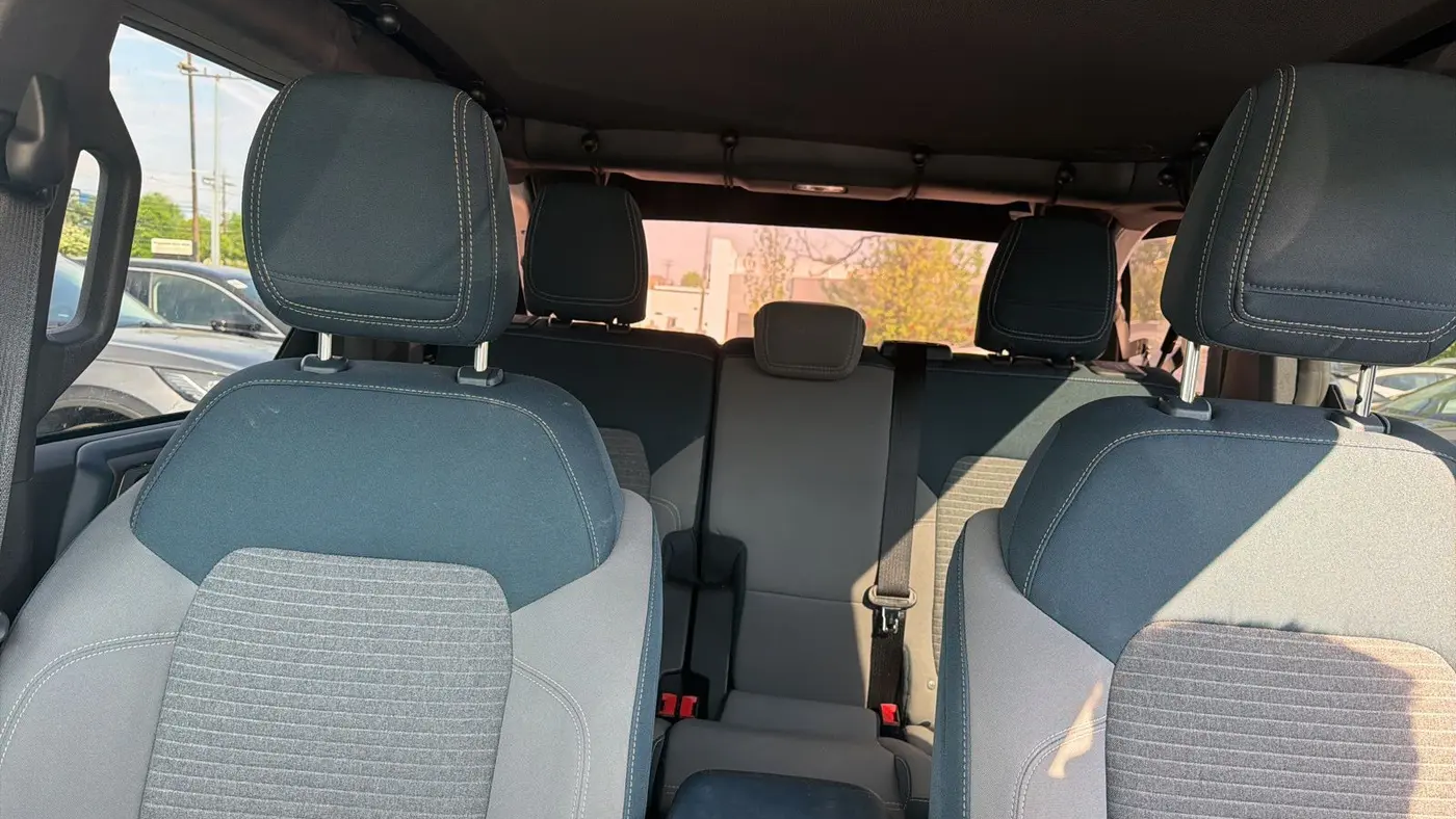 2021 Ford Bronco Base