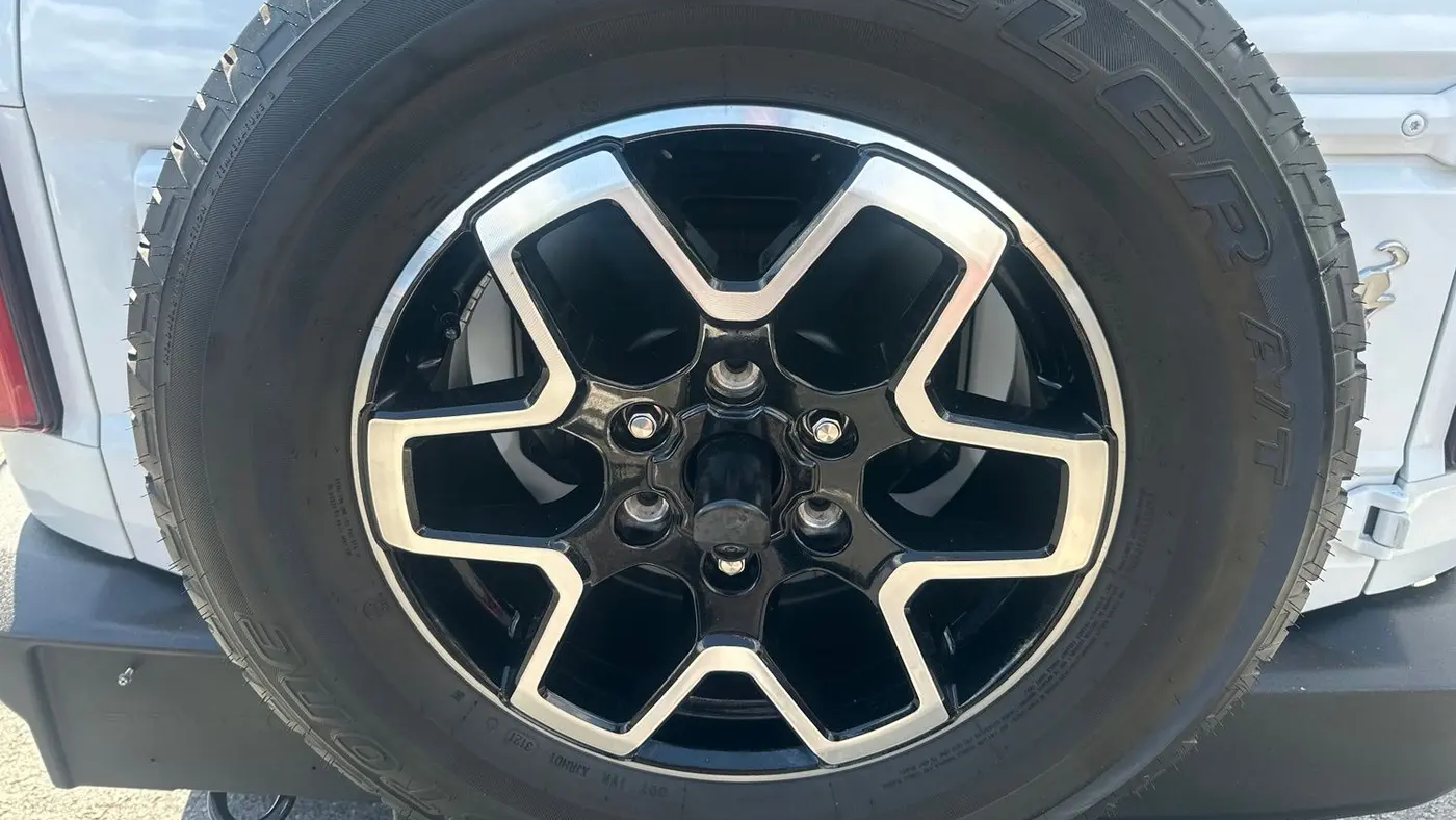 2021 Ford Bronco Base