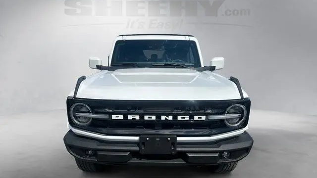 2021 Ford Bronco Base