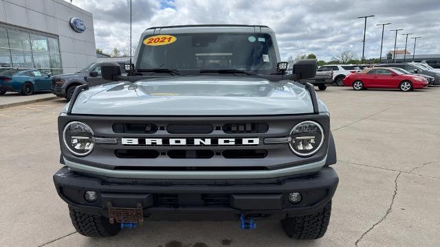 2021 Ford Bronco Base