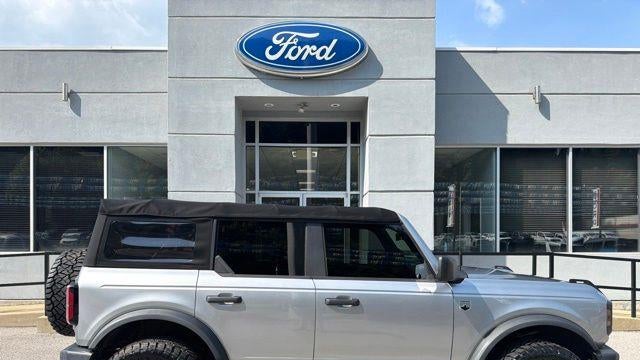 2021 Ford Bronco Base