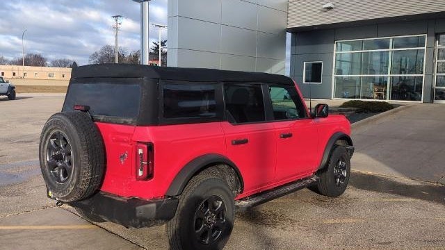 2022 Ford Bronco Base