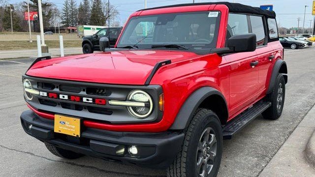 2022 Ford Bronco Base