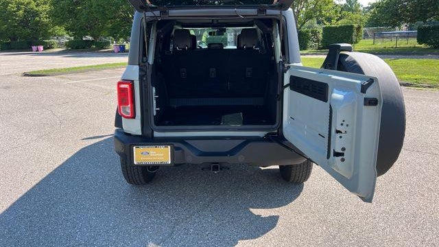2023 Ford Bronco Base