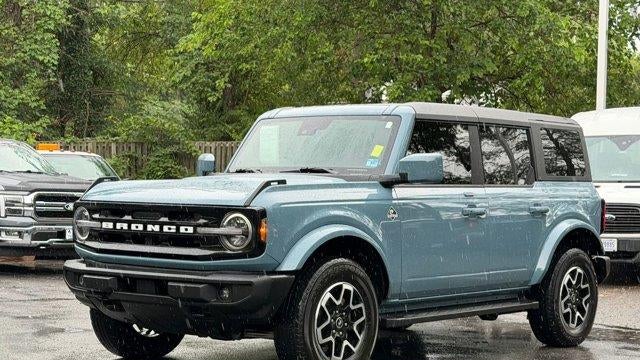 2023 Ford Bronco Base