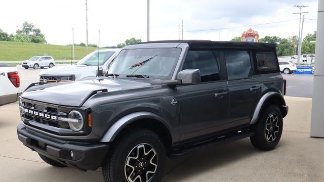 2021 Ford Bronco Base