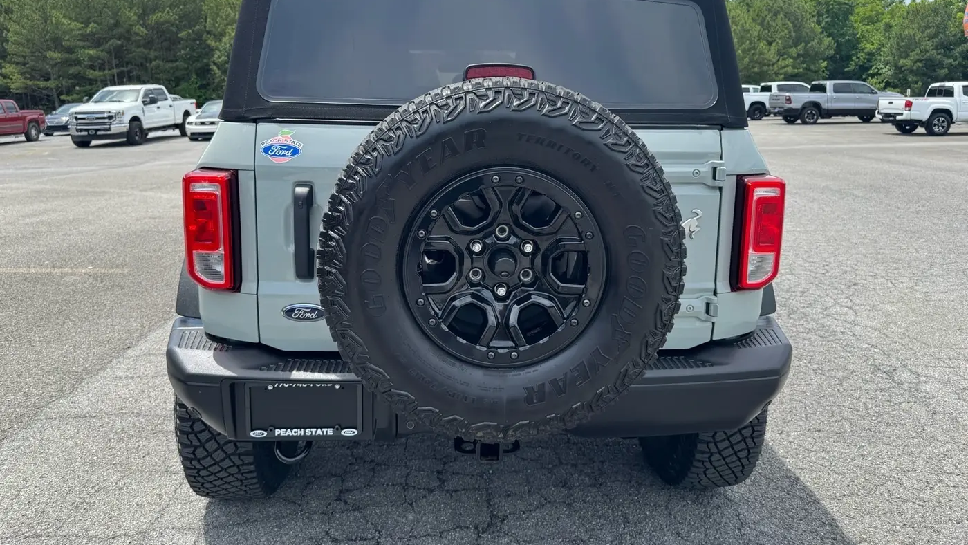 2022 Ford Bronco Base