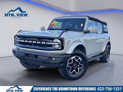 2022 Ford Bronco 4X4 Outer Banks 4DR SUV