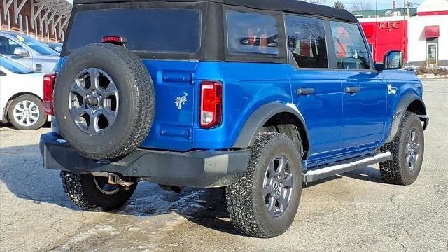 2022 Ford Bronco Base