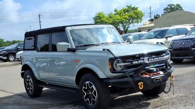 2023 Ford Bronco Base