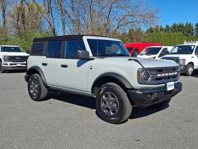 2023 Ford Bronco 4X4 Outer Banks 4DR SUV