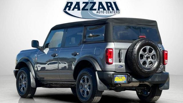 2023 Ford Bronco Base
