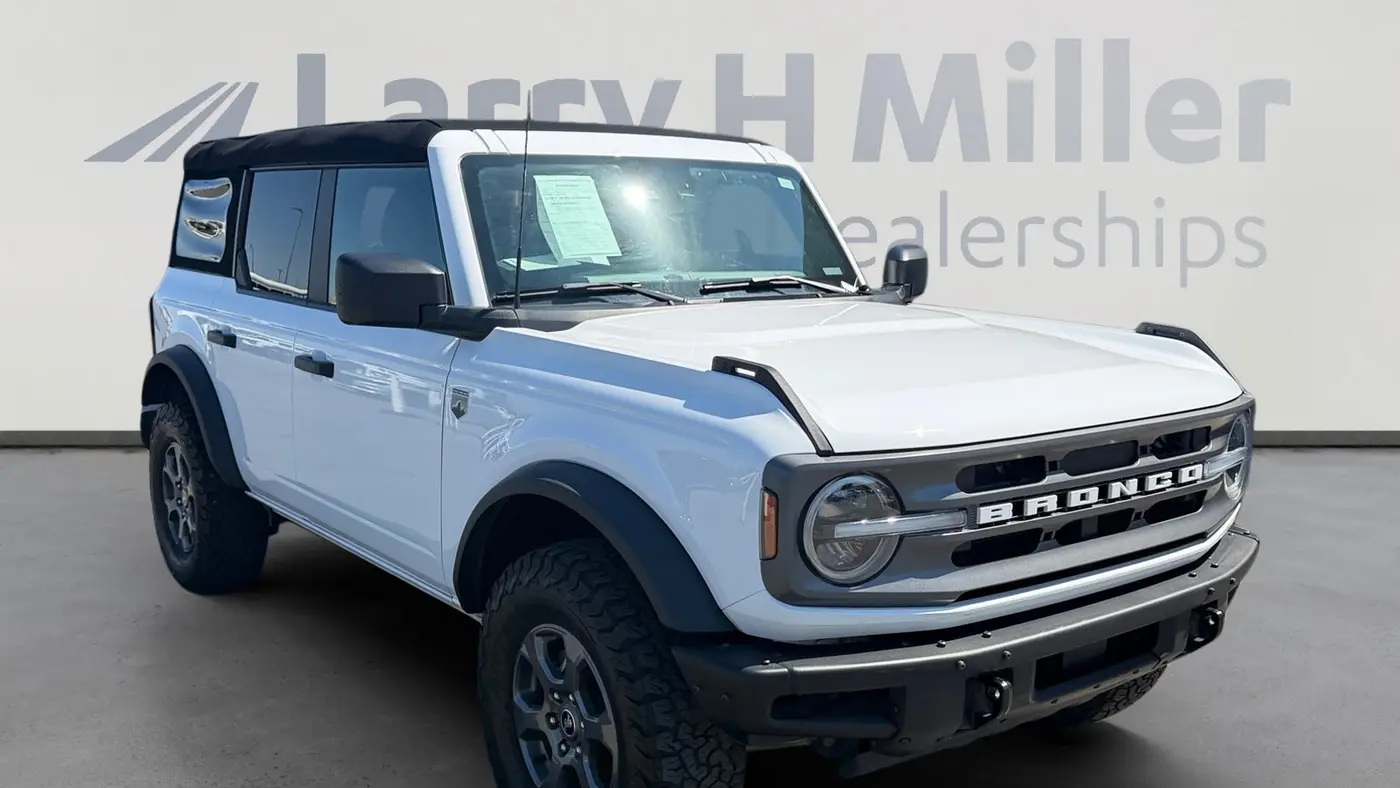 2023 Ford Bronco Base