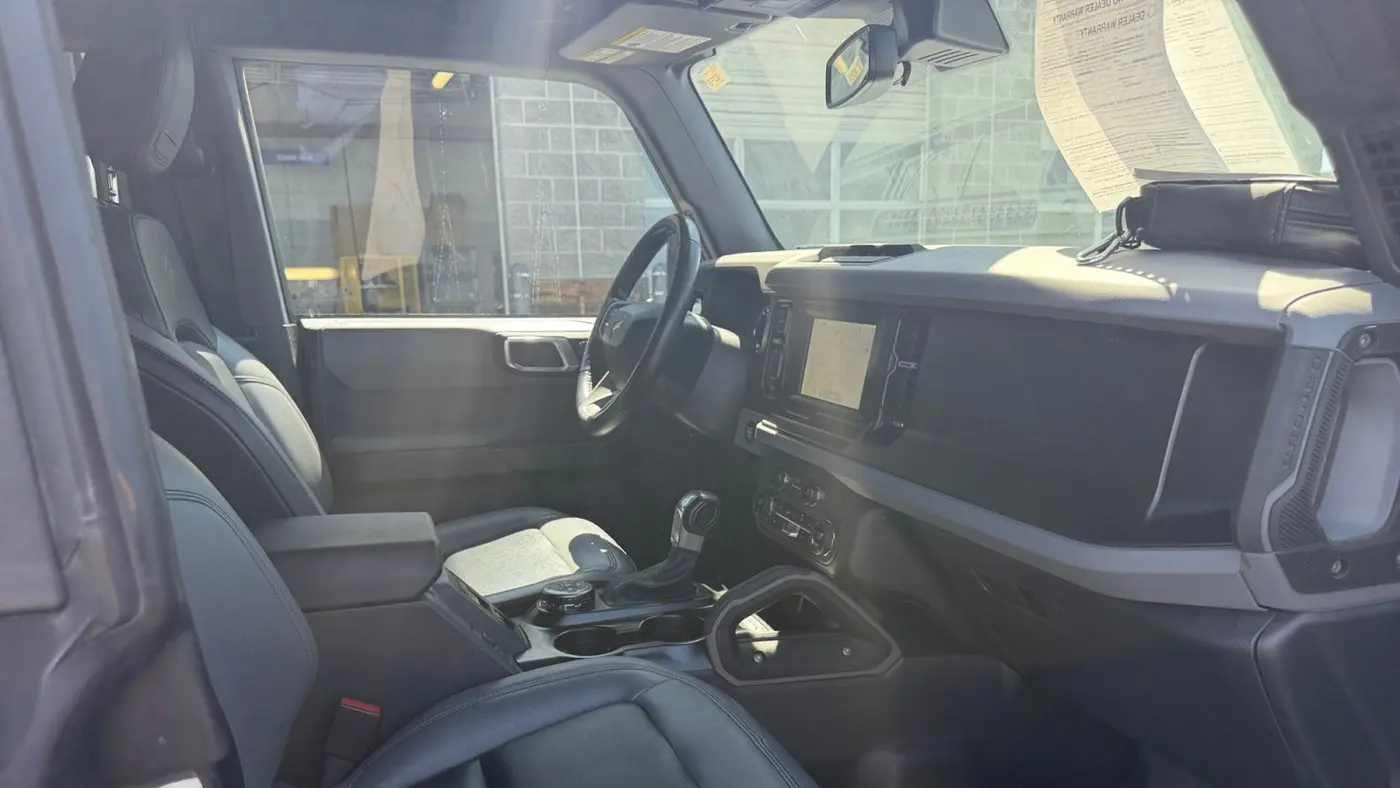 2023 Ford Bronco Base