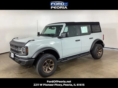 Photo of a 2022 Ford Bronco 4X4 Black Diamond 4DR SUV for sale