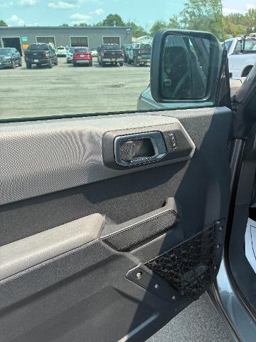 2022 Ford Bronco - $27,900