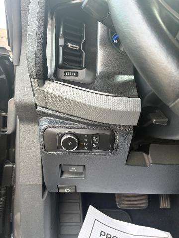 2022 Ford Bronco - $27,900