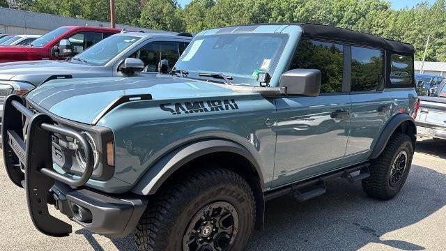 2023 Ford Bronco Base