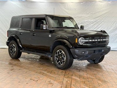 Photo of a 2021 Ford Bronco 4X4 Outer Banks 4DR SUV for sale