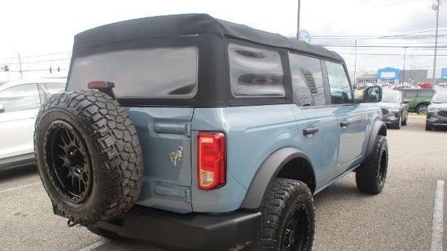 2021 Ford Bronco Base