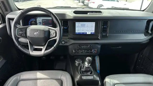 2023 Ford Bronco Base