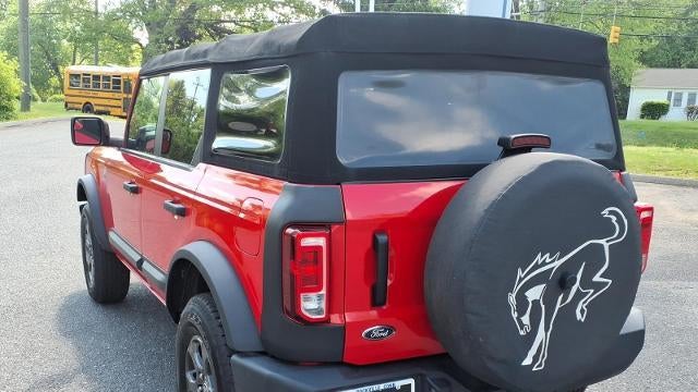 2021 Ford Bronco Base