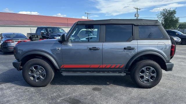 2021 Ford Bronco Base