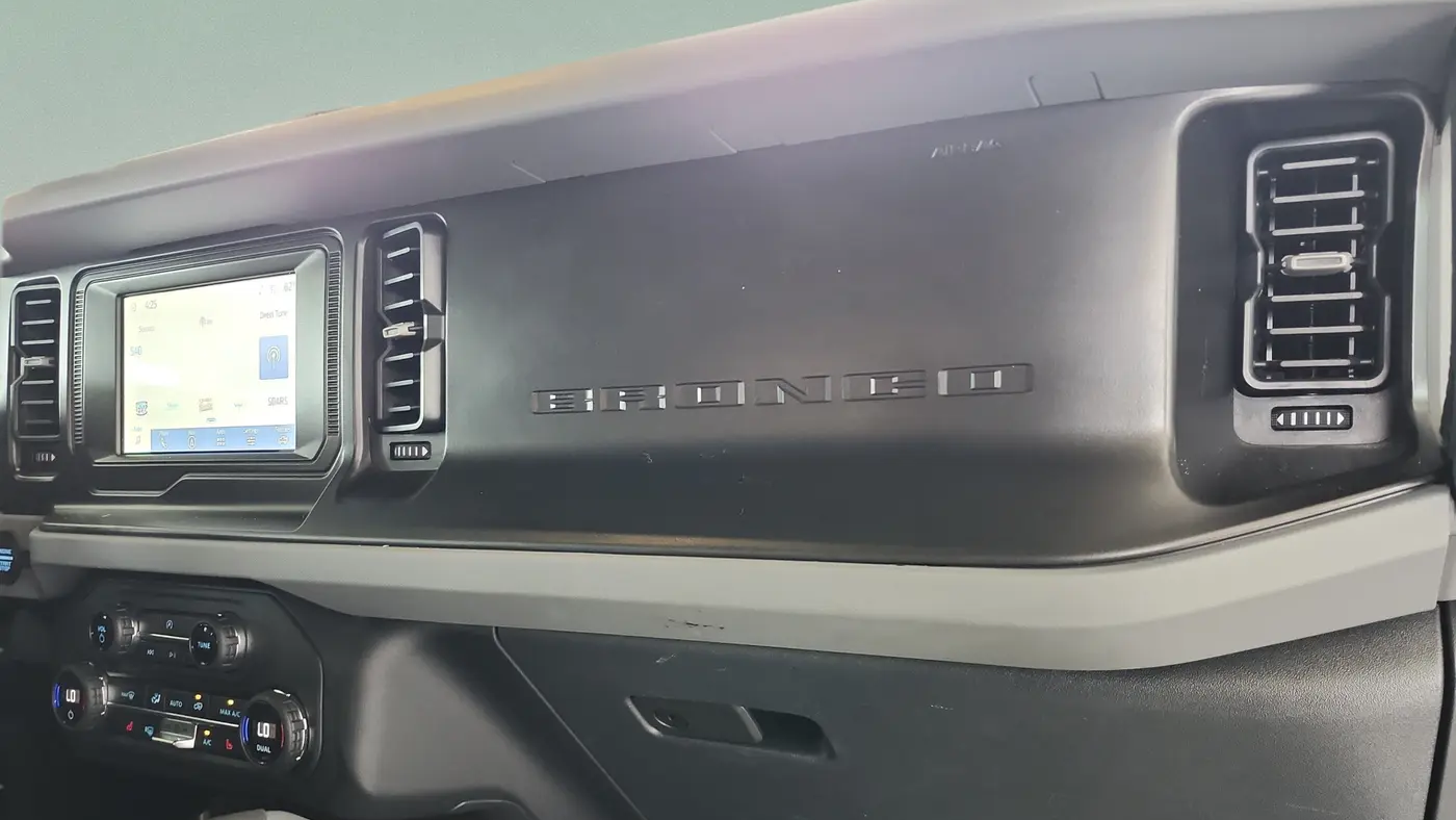 2021 Ford Bronco Base
