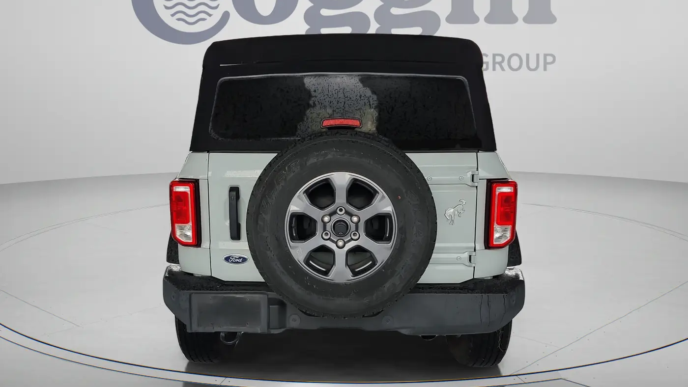 2021 Ford Bronco Base
