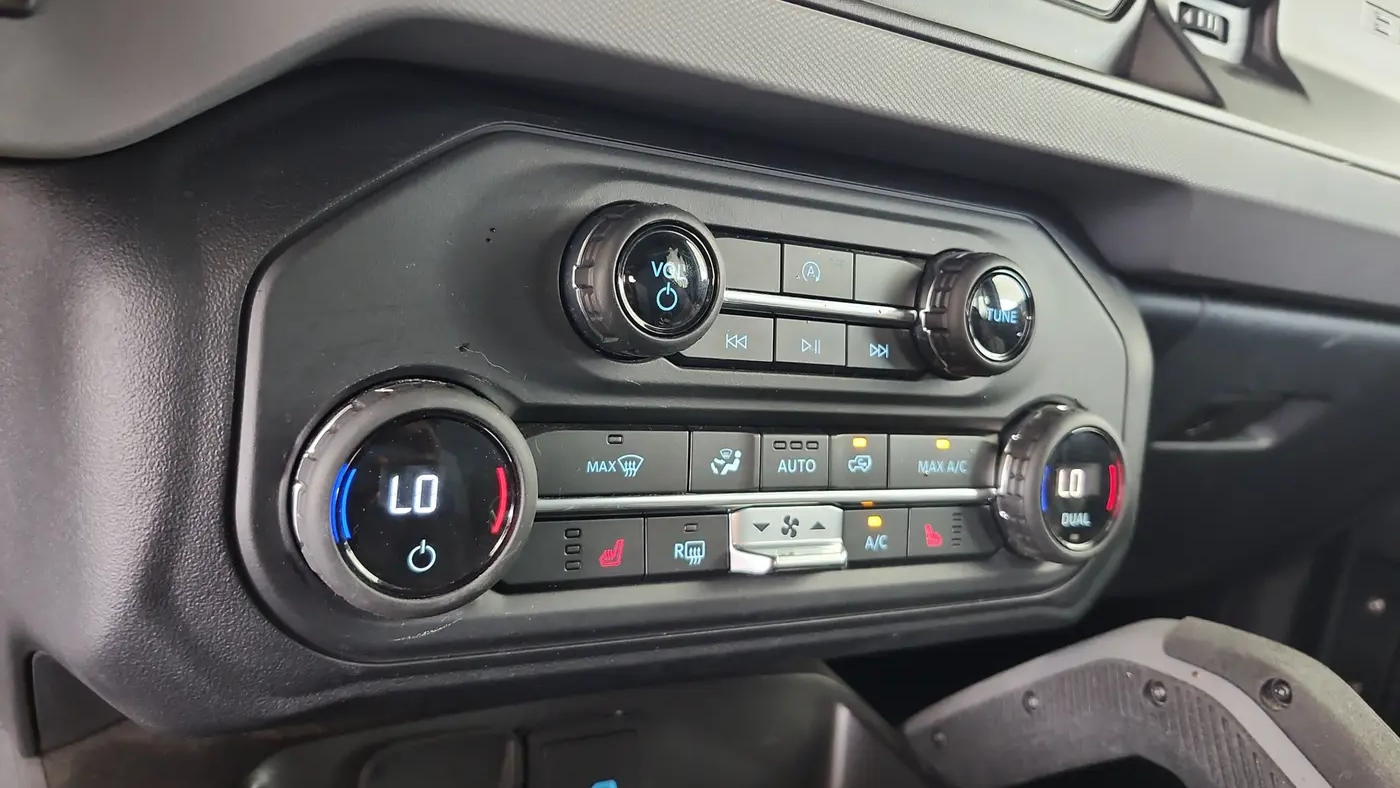 2021 Ford Bronco Base