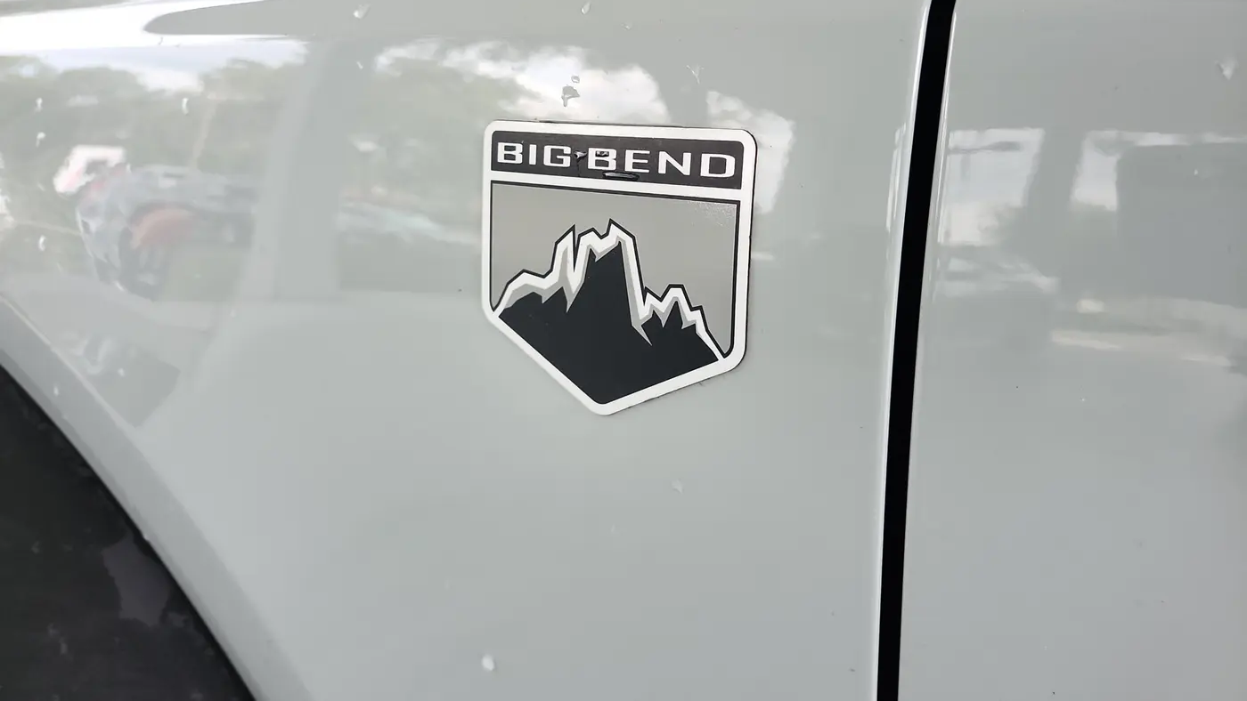 2021 Ford Bronco Base