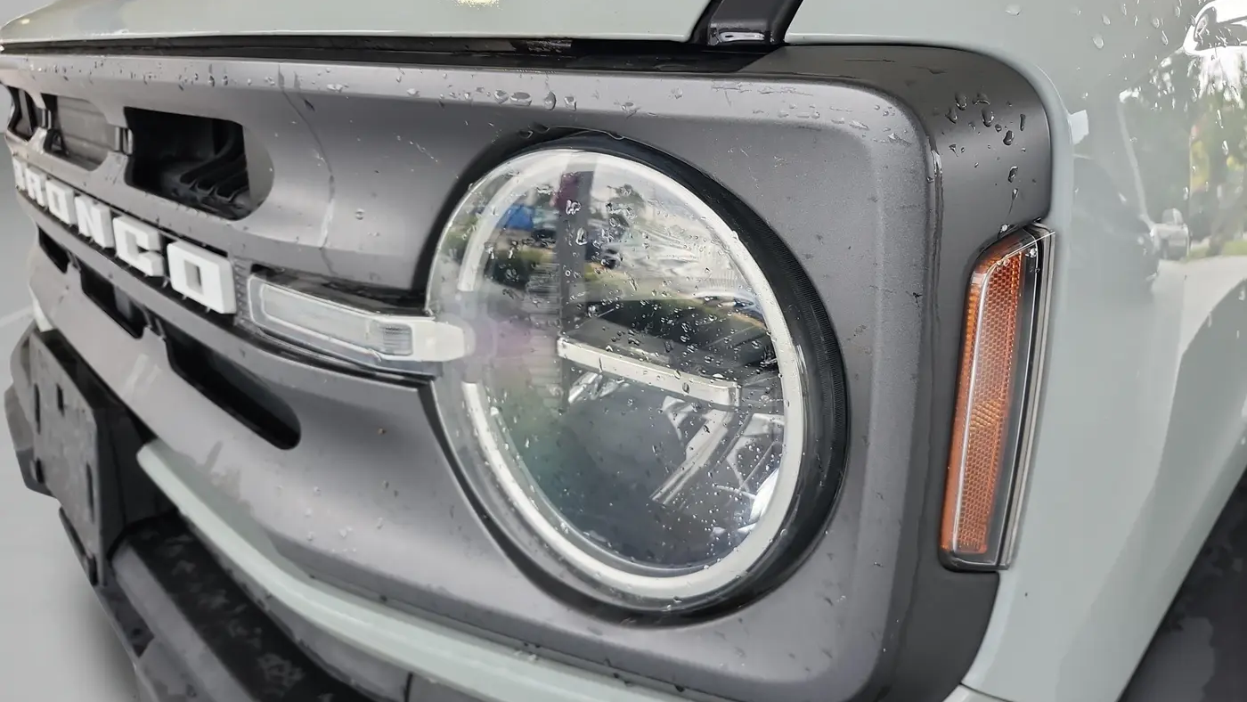 2021 Ford Bronco Base