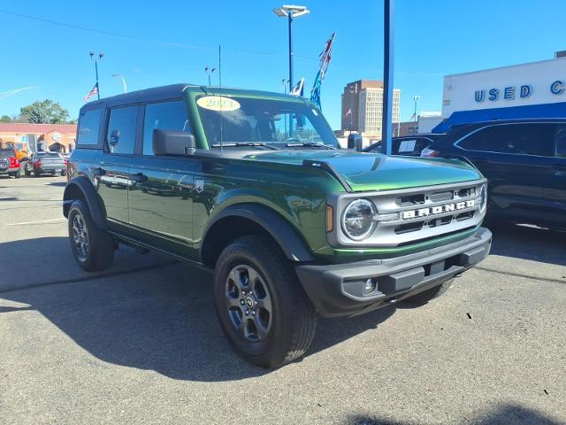 2023 Ford Bronco - $33,980