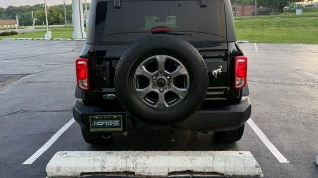 2023 Ford Bronco Base