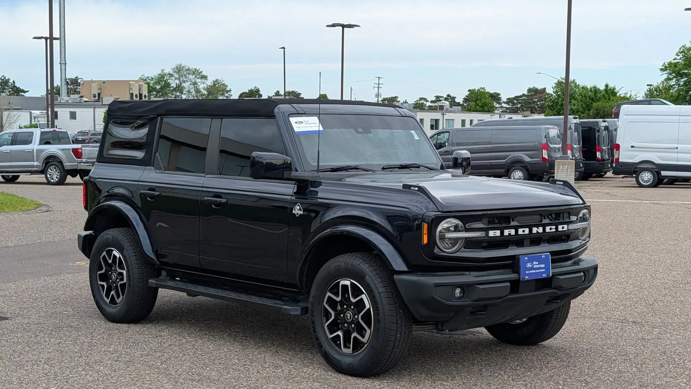 2021 Ford Bronco Base