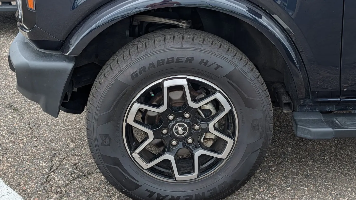 2021 Ford Bronco Base