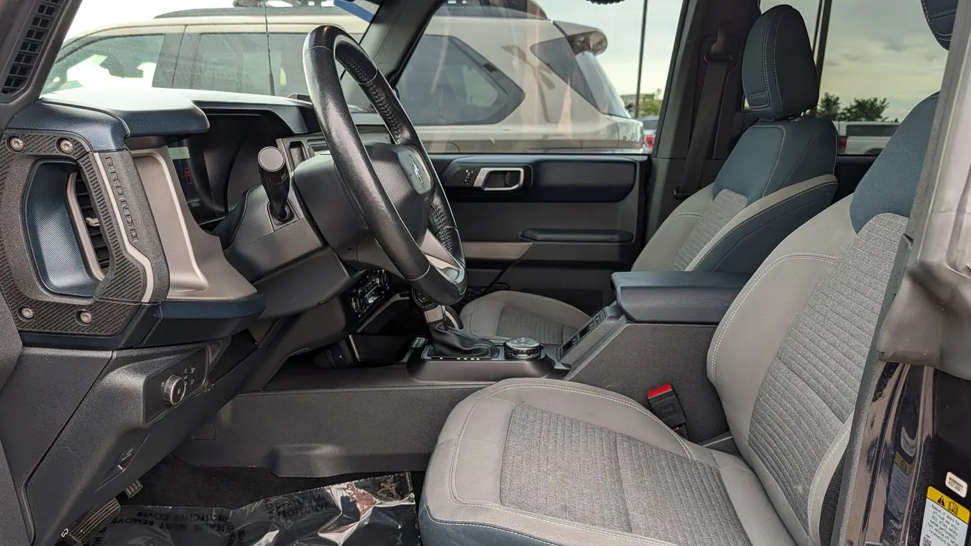 2021 Ford Bronco Base