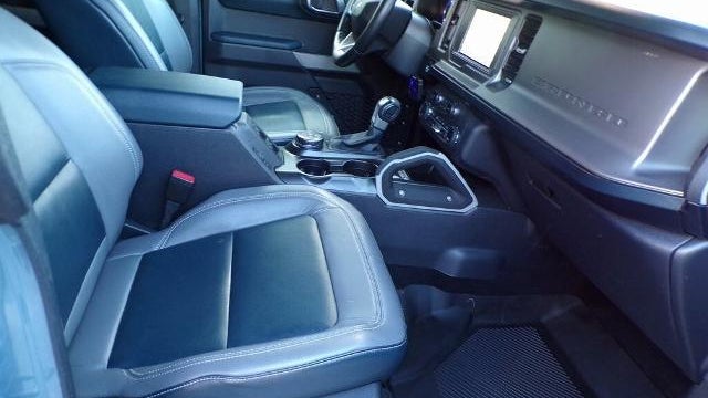 2021 Ford Bronco Base