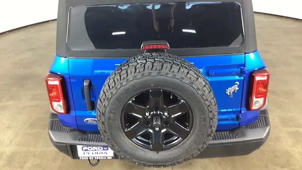 2023 Ford Bronco Base
