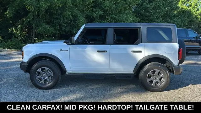2023 Ford Bronco Base