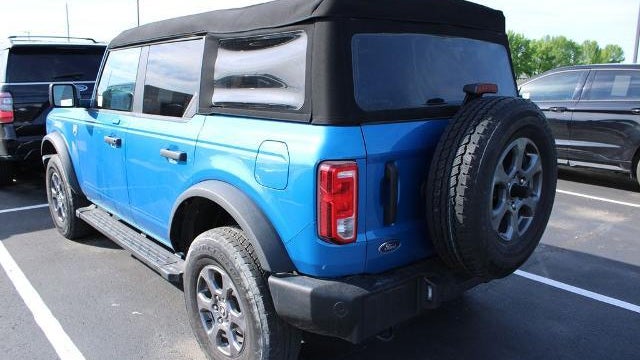 2023 Ford Bronco Base