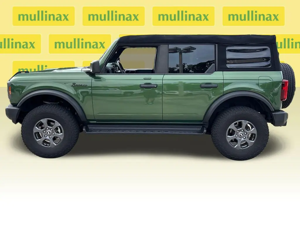 2023 Ford Bronco - $38,200