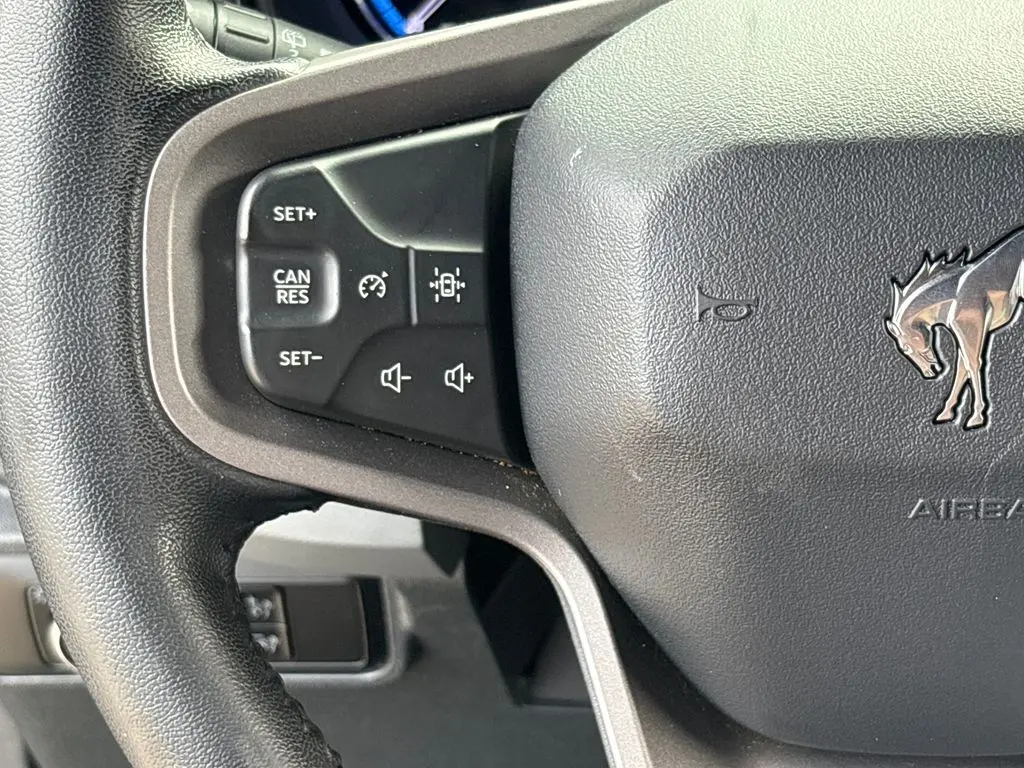 2023 Ford Bronco - $38,200