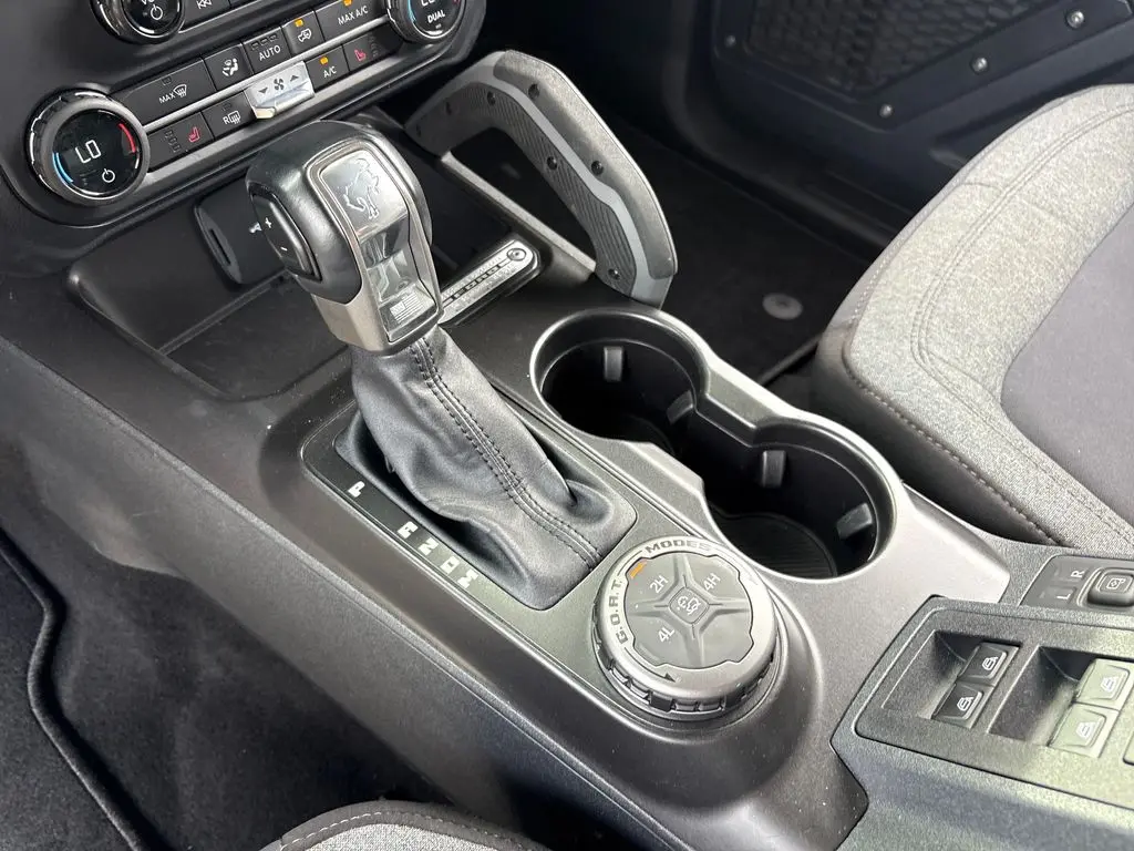 2023 Ford Bronco - $38,200