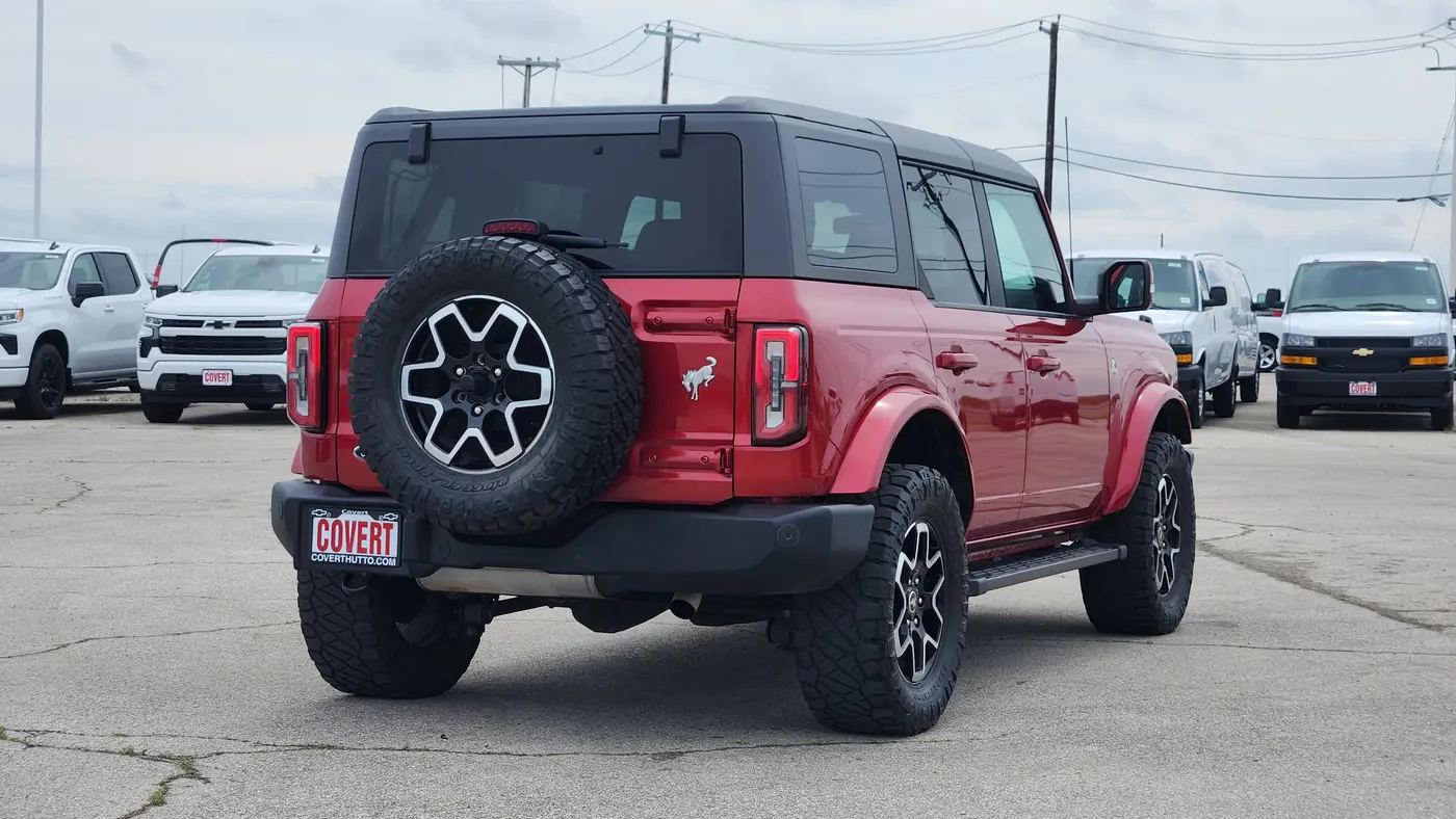 2021 Ford Bronco Base